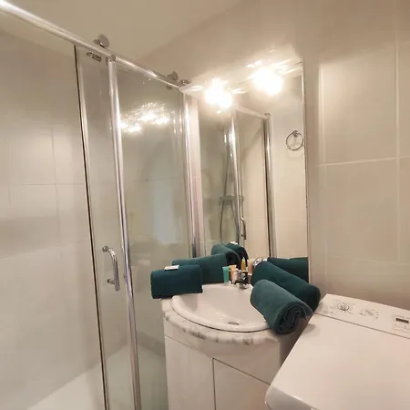 232, Heliopolis Ab, Village Naturiste * Agde