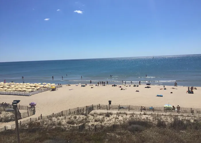 232, Heliopolis Ab, Village Naturiste Apartment *