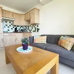 아파트 232, Heliopolis Ab, Village Naturiste 아그