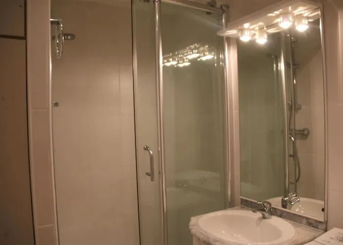 232, Heliopolis Ab Au Village Naturiste Appartement *