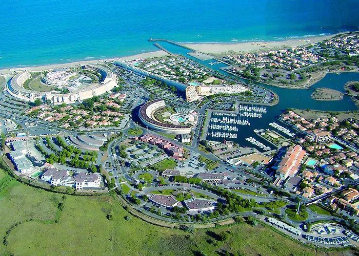 232, Heliopolis Ab Au Village Naturiste * Agde